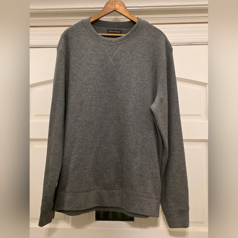 Banana Republic Men's Gray Sweater